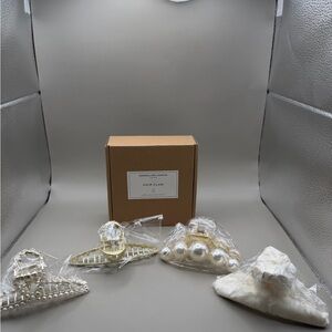 4 Piece Gold and Pearl Hair Claw Set